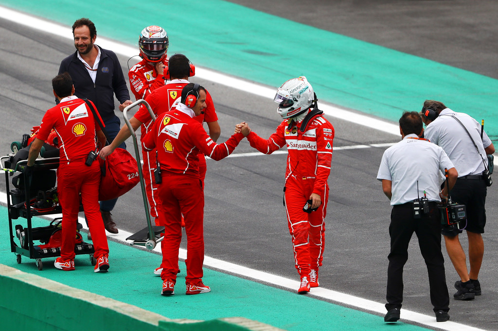 Vettel apuesta al ritmo de carrera !