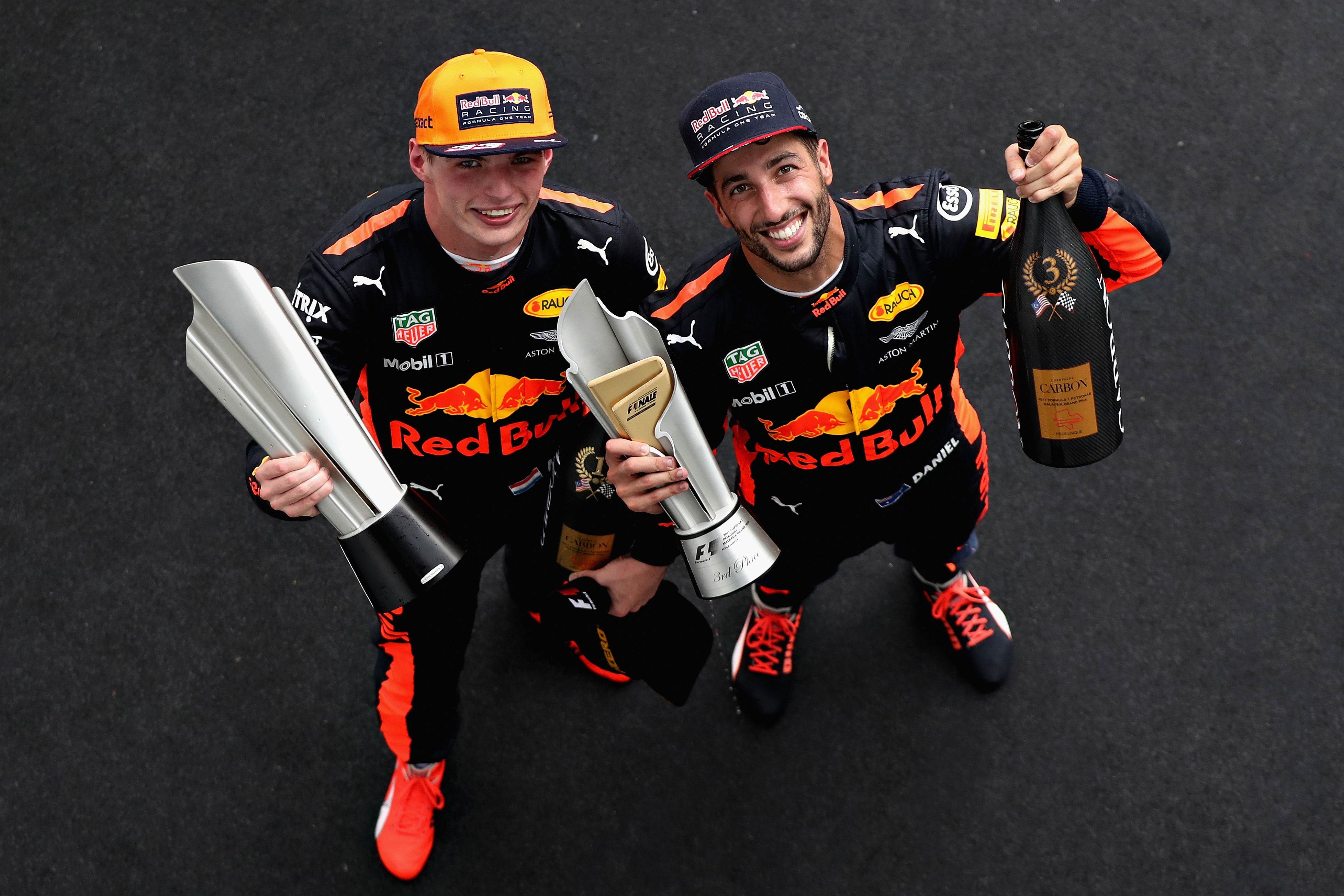 Verstappen espera que Ricciardo continué en Red Bull