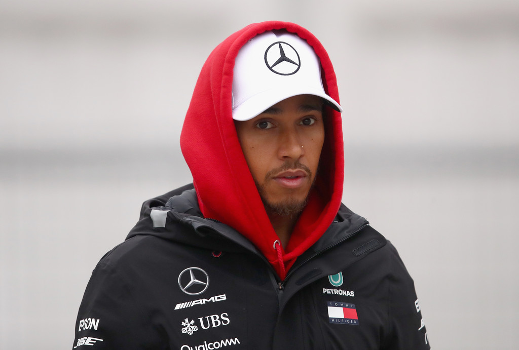 Hamilton: Ferrari va a “ser difícil de vencer” en China
