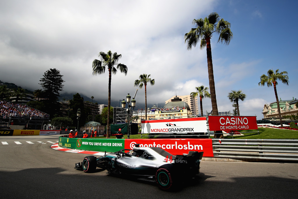 Hamilton positivo : “Estoy más cerca de Ferrari y Red Bull de lo que pensaba”