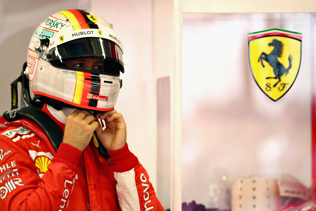La penalización a Vettel complica a Ferrari
