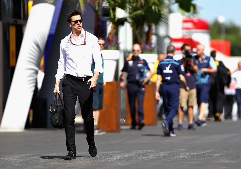 Toto Wolff piensa que los tres motoristas top están en el mismo nivel de rendimiento