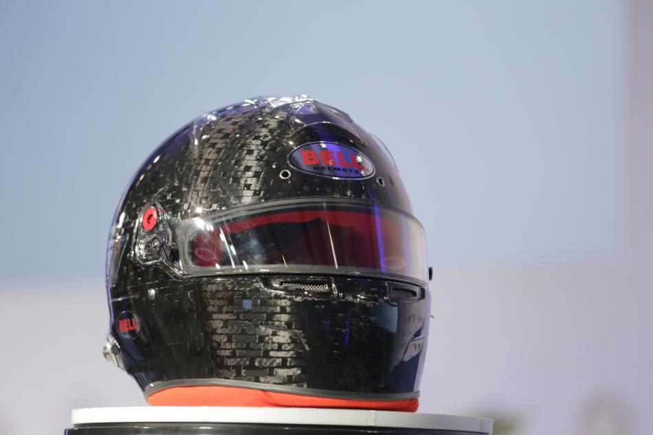 La FIA presentó el nuevo estándar de cascos para 2019