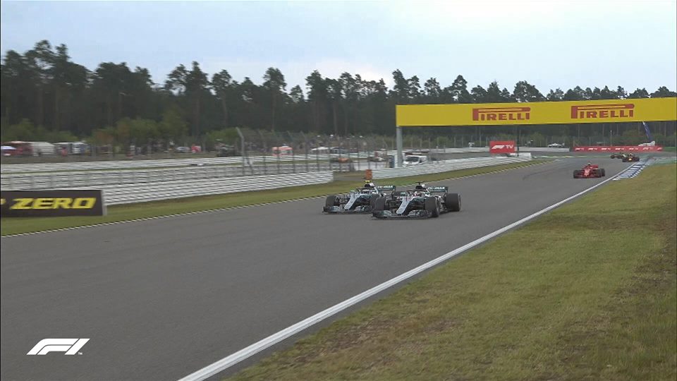 Valtteri Bottas, Lewis Hamilton