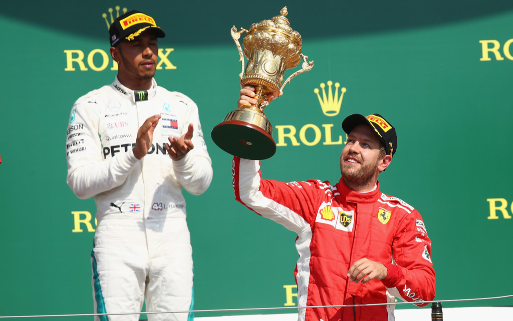 Vettel vence en la casa de Hamilton