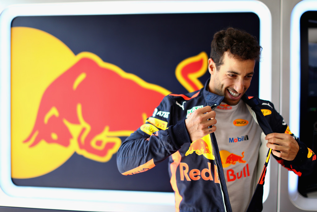 Oficial: Ricciardo a Renault en 2019