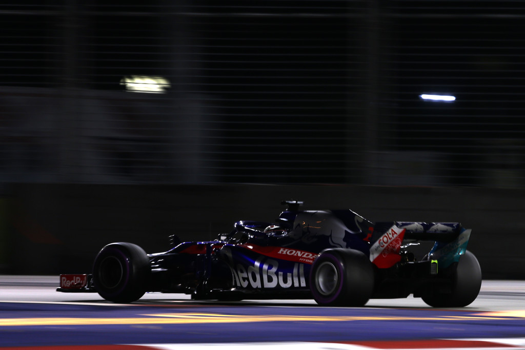 Toro Rosso sin ritmo en Singapur .