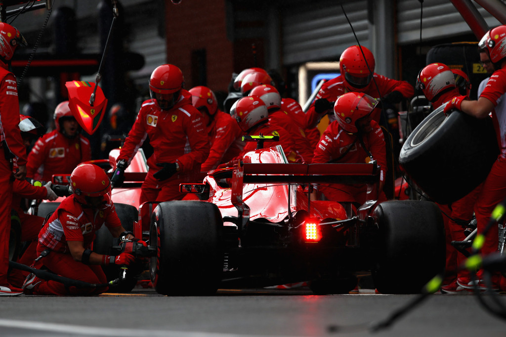 FIA Prohíbe el uso de bolsa de hielo a Ferrari