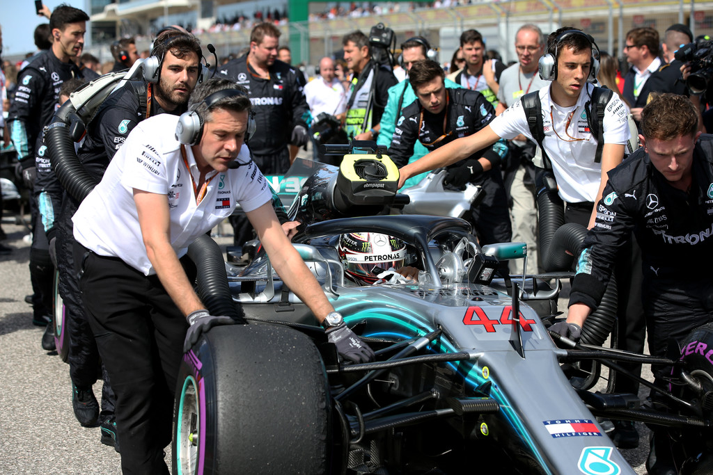 Mercedes modificó sus llantas por consejo de la FIA ante más dudas sobre su legalidad