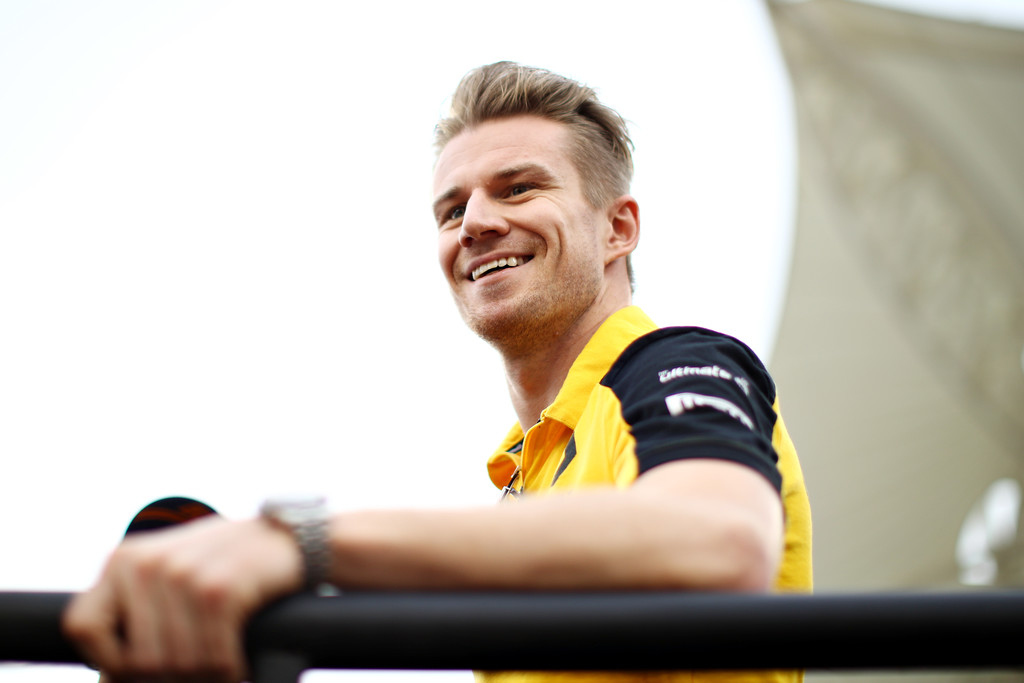 Hulkenberg admite problemas y decepciones, pero cree que debería continuar en Renault.