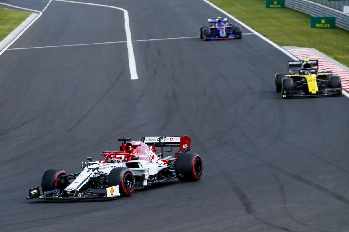 Alfa Romeo vuelve a brillar gracias a Kimi en Hungria.