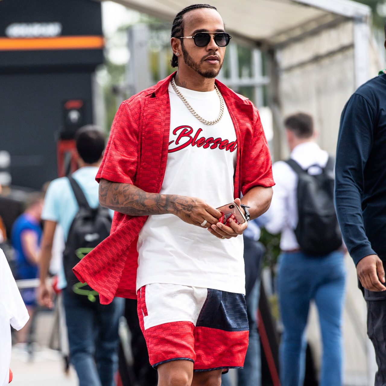 Hamilton habla en un futuro abierto y revela que él “estudia diferentes opciones” para 2021