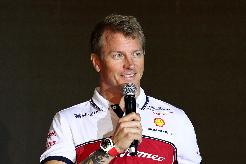 Raikkonen, sin planes pero abierto  propuestas
