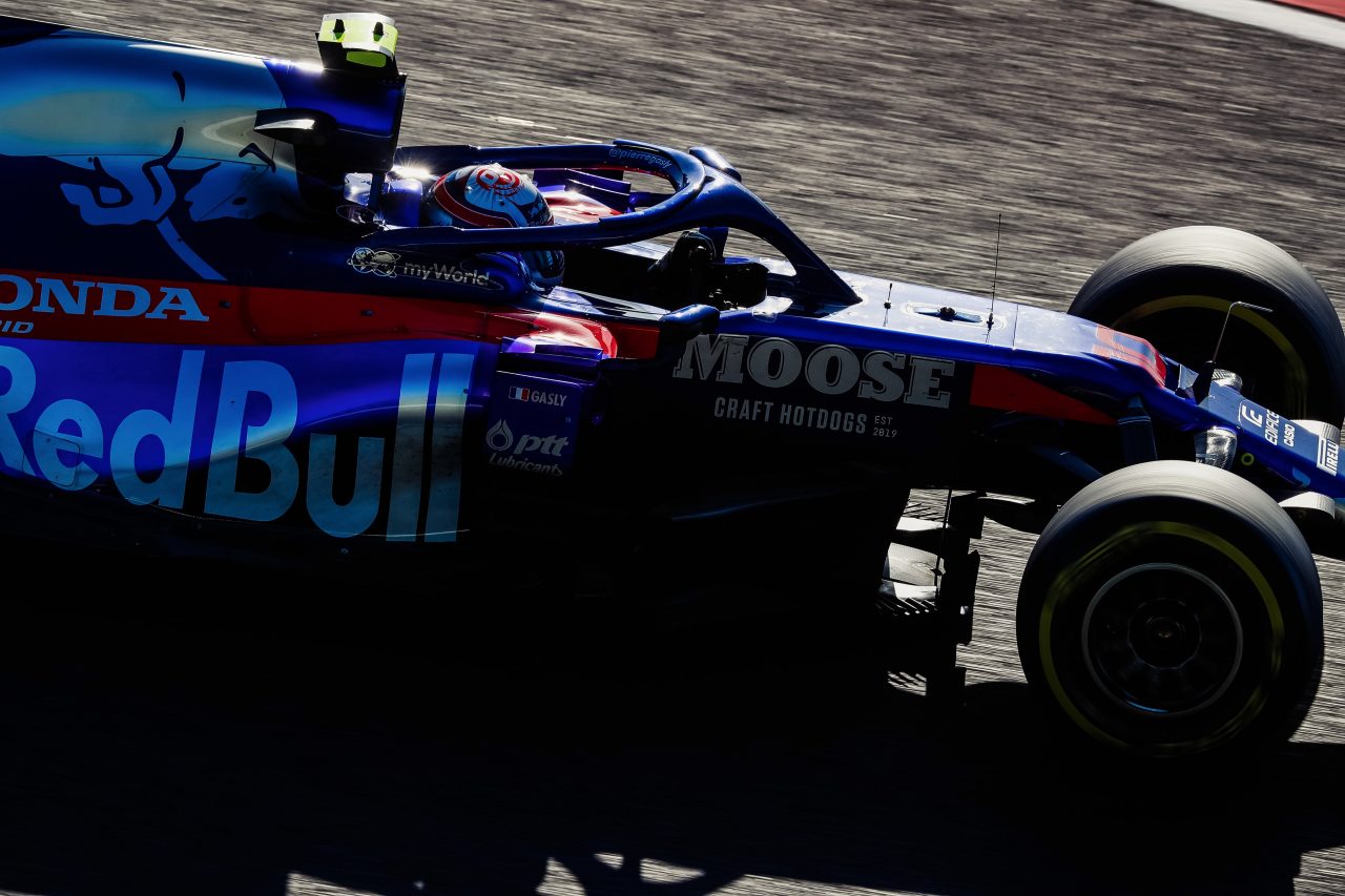 Toro Rosso batalla en su segunda casa, Japón