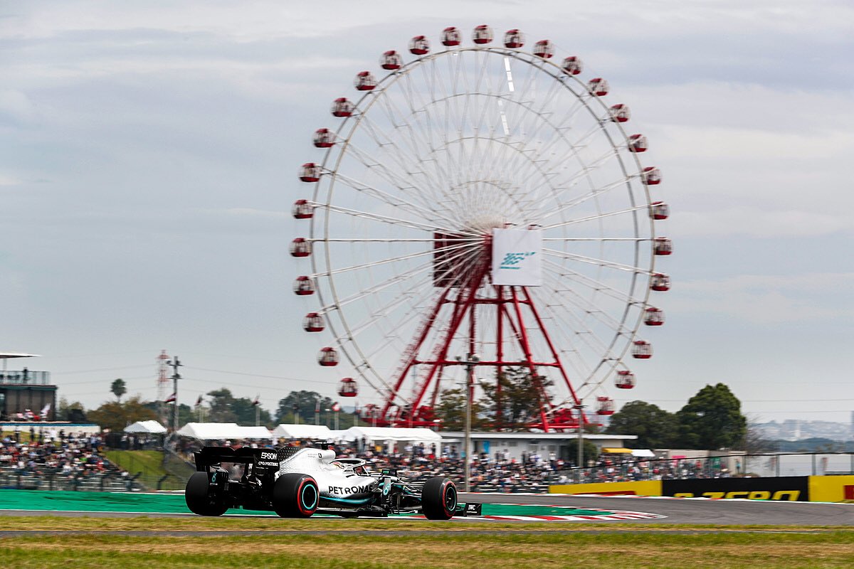 Mercedes lidera la primera práctica en Suzuka