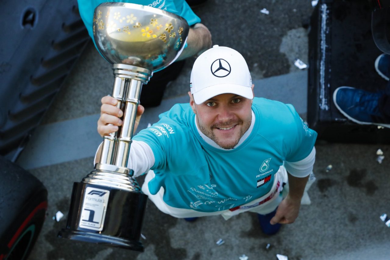 Valtteri Bottas gana el Gran Premio de Japón 2019.