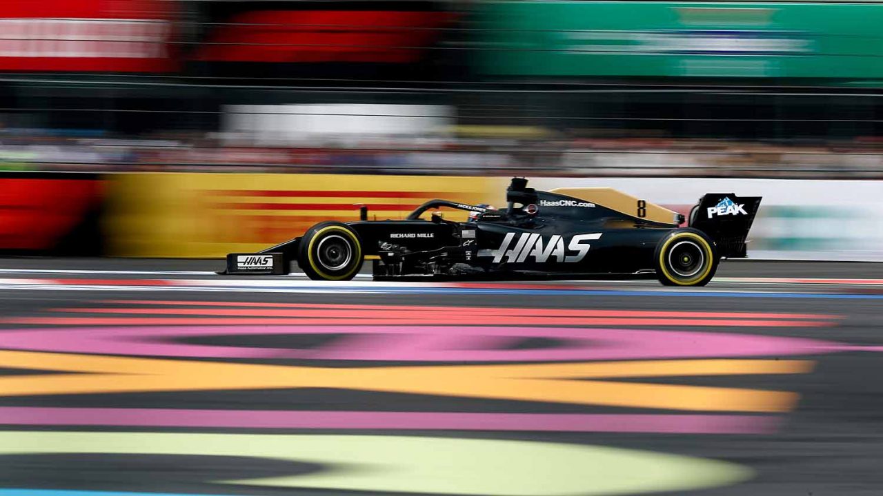 Difícil fin de semana para Haas en México