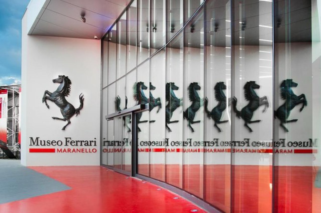 Por coronavirus Ferrari cierra su museo en Maranello