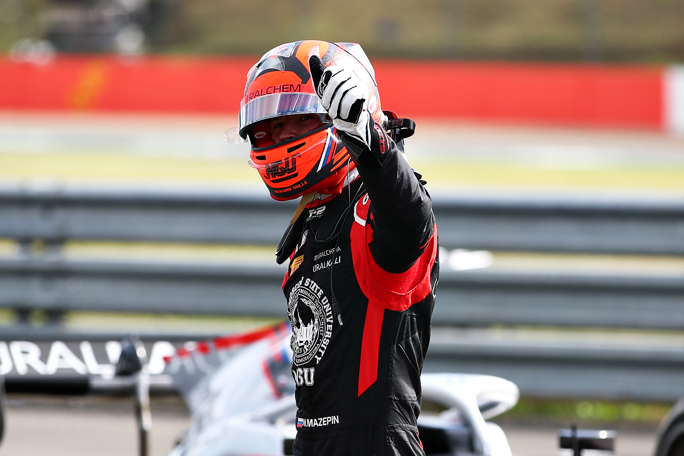 Mazepin ganó por primera vez en Silverstone