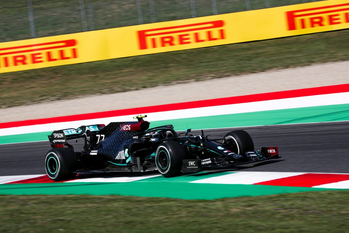 Bottas lidera la tercera práctica en Mugello