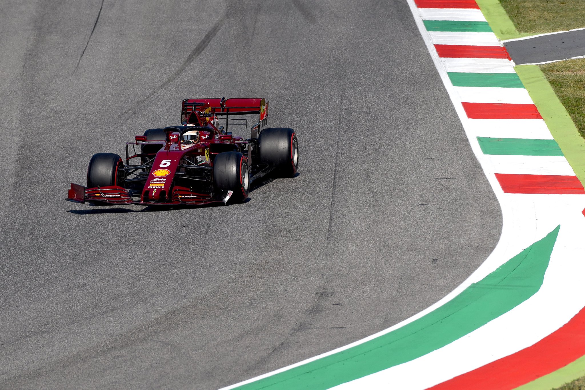 Vettel Mugello
