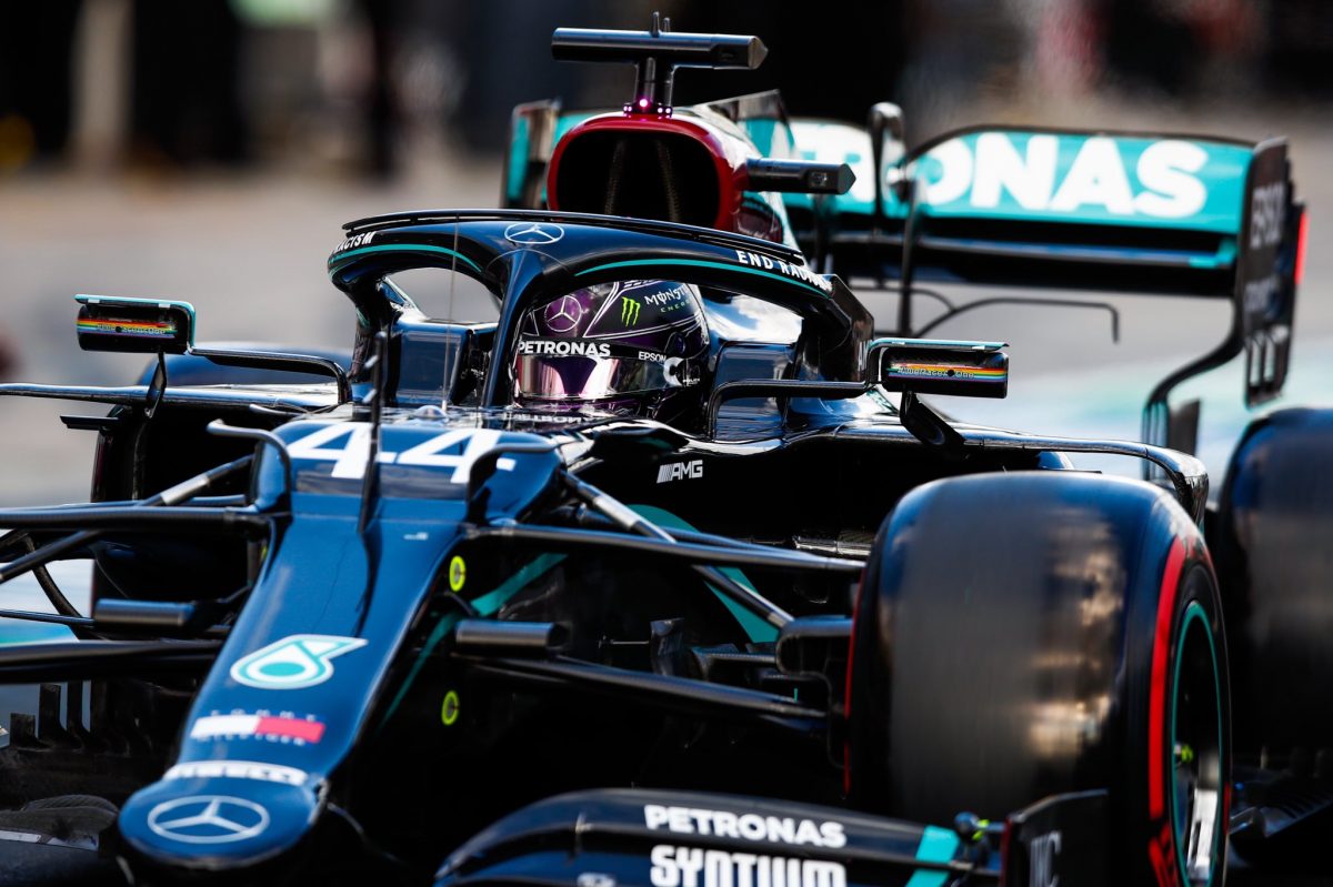 Lewis Hamilton lamenta la pérdida de tiempo