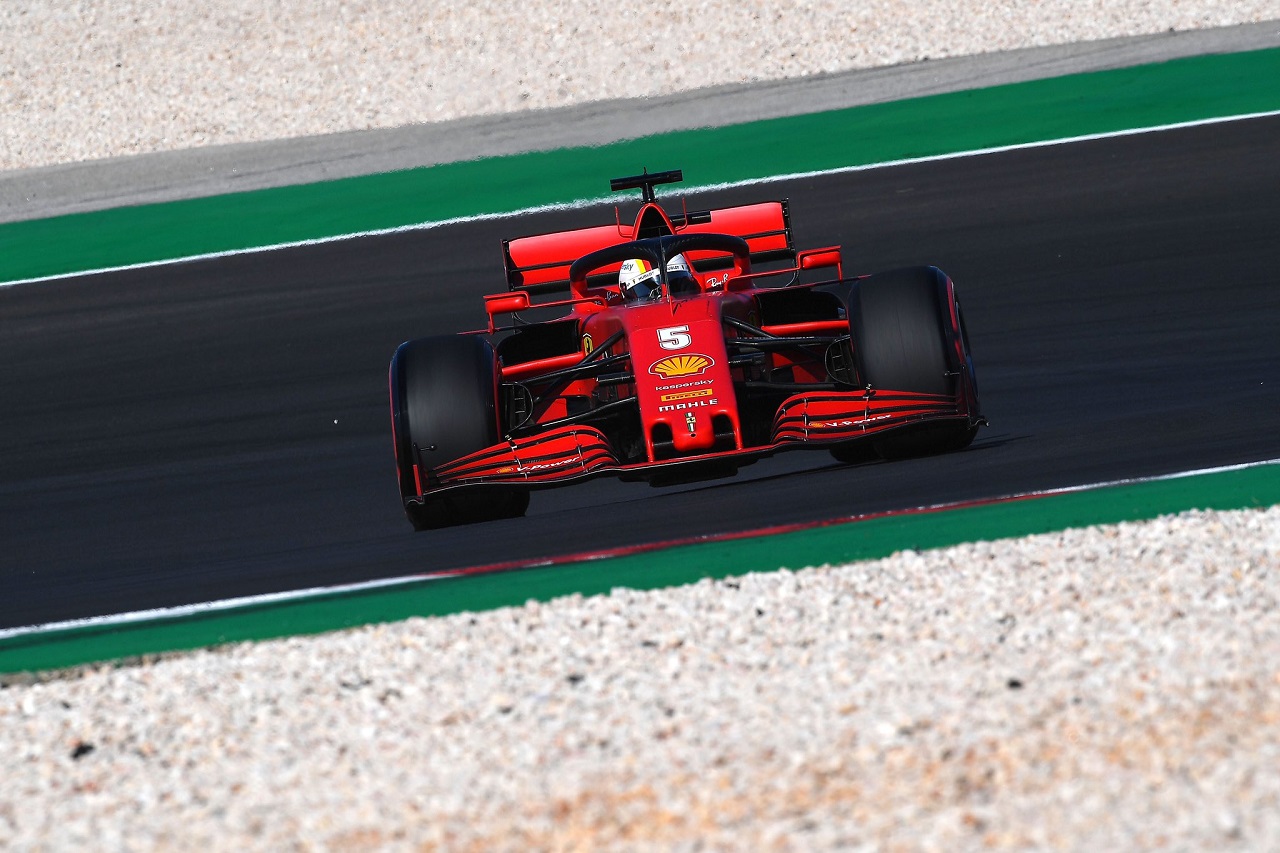 Vettel espera una carrera difícil tras otra mala clasificación