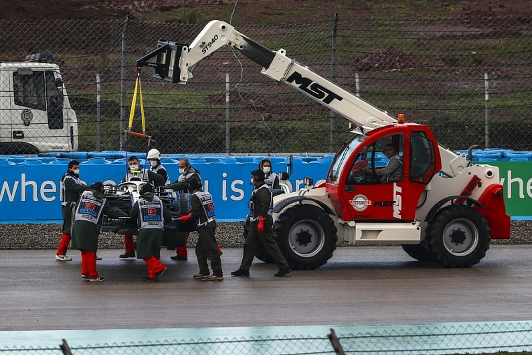 Vettel:”Tolerancia cero” al incidente de la grúa en el GP de Turquía