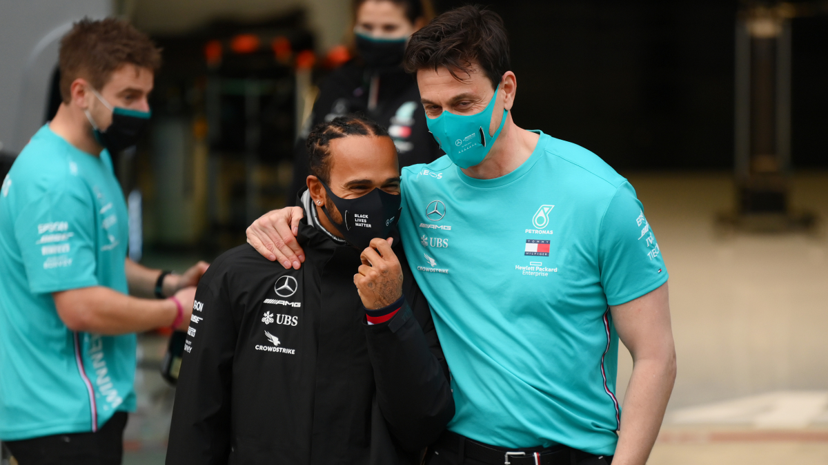 Wolff explicó por qué solo un año de contrato con Lewis Hamilton