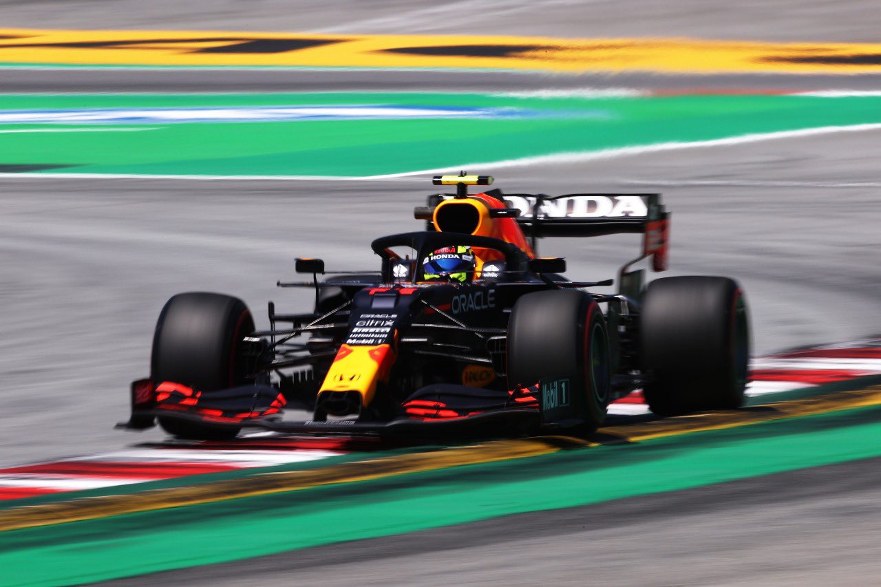 Sergio Pérez explica su mala clasificación para el Gran Premio de España