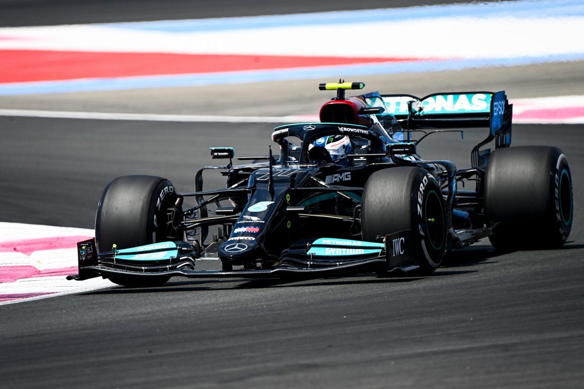 Bottas lidera el 1-2 de Mercedes en PL1 del GP de Francia