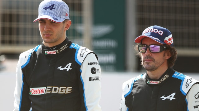 Esteban Ocon y Fernando Alonso- Foto Alpine