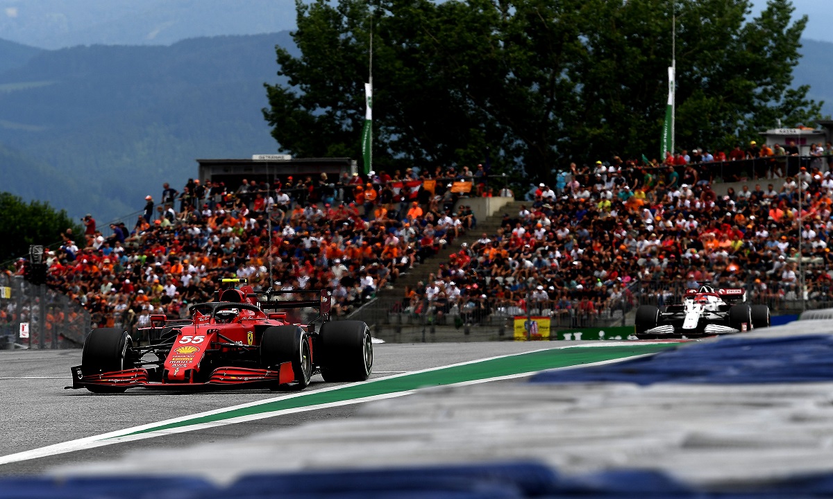 Ferrari acierta de nuevo con la estrategia