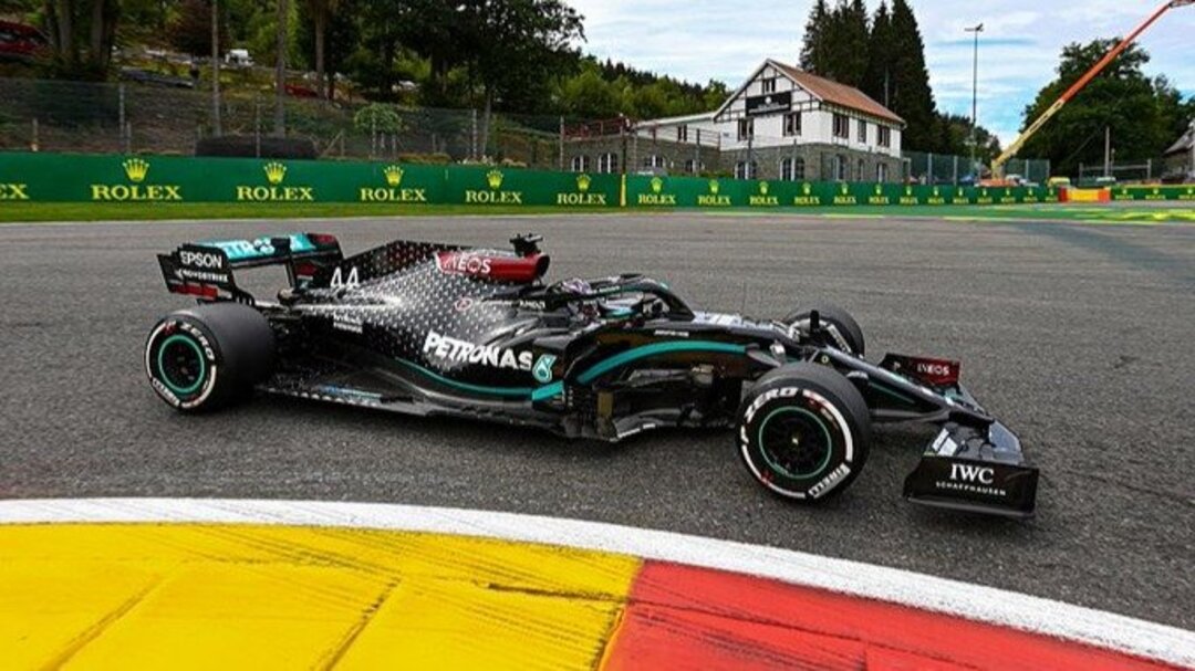 Hamilton reconoce dificultad con el equilibrio del W12 en Spa