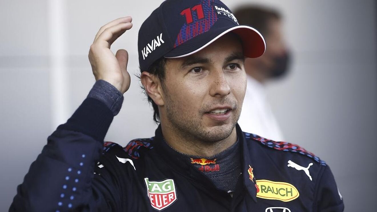 Sergio Pérez espera quedarse en Red Bull
