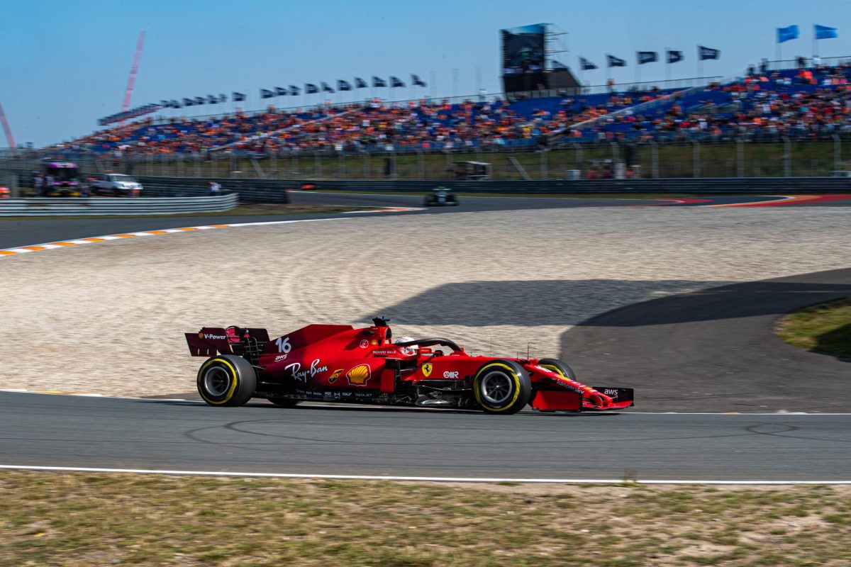 Ferrari pisa fuerte el viernes