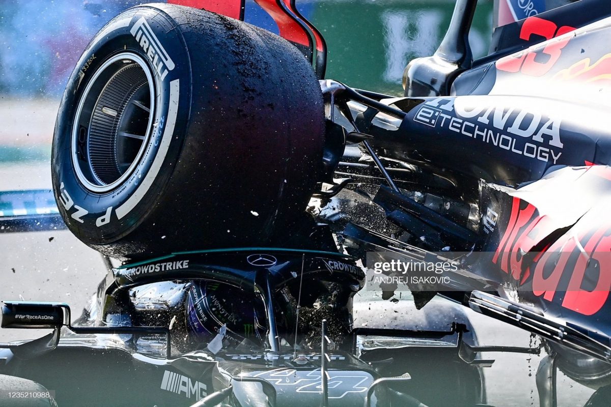 Hamilton y Verstappen chocan en el Gran Premio de Italia