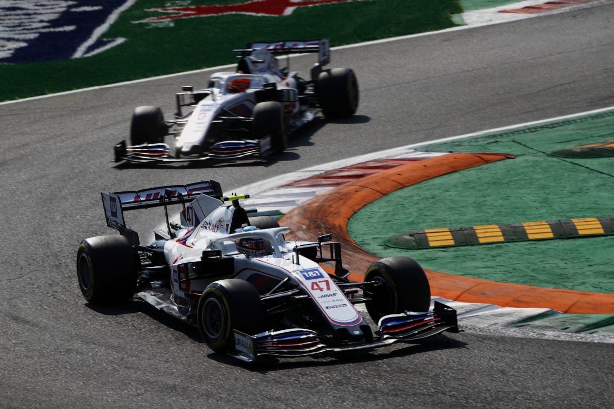 Carrera complicada para Haas en Monza