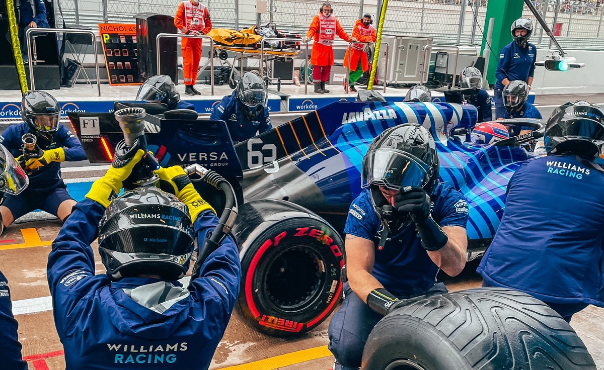 El momento que Williams juega la carta de las slicks. 