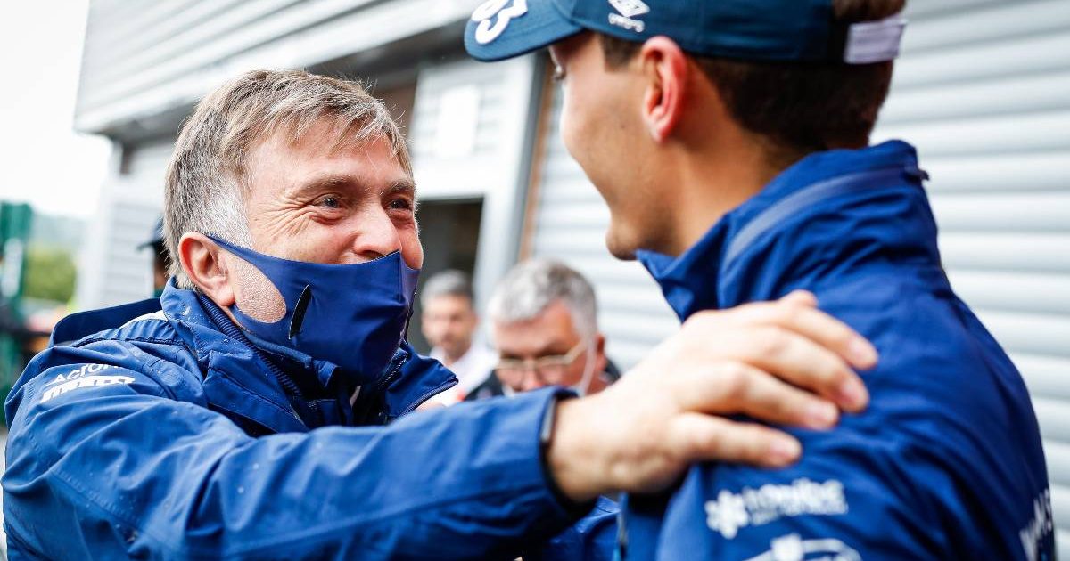 Jost Capito está “Convencido” que George Russell puede competir con Verstappen