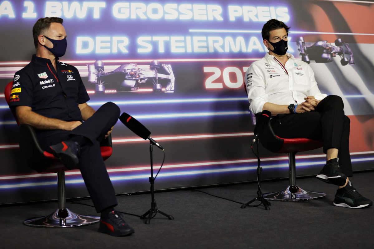 Red Bull pide a FIA revisar el intercooler de Mercedes