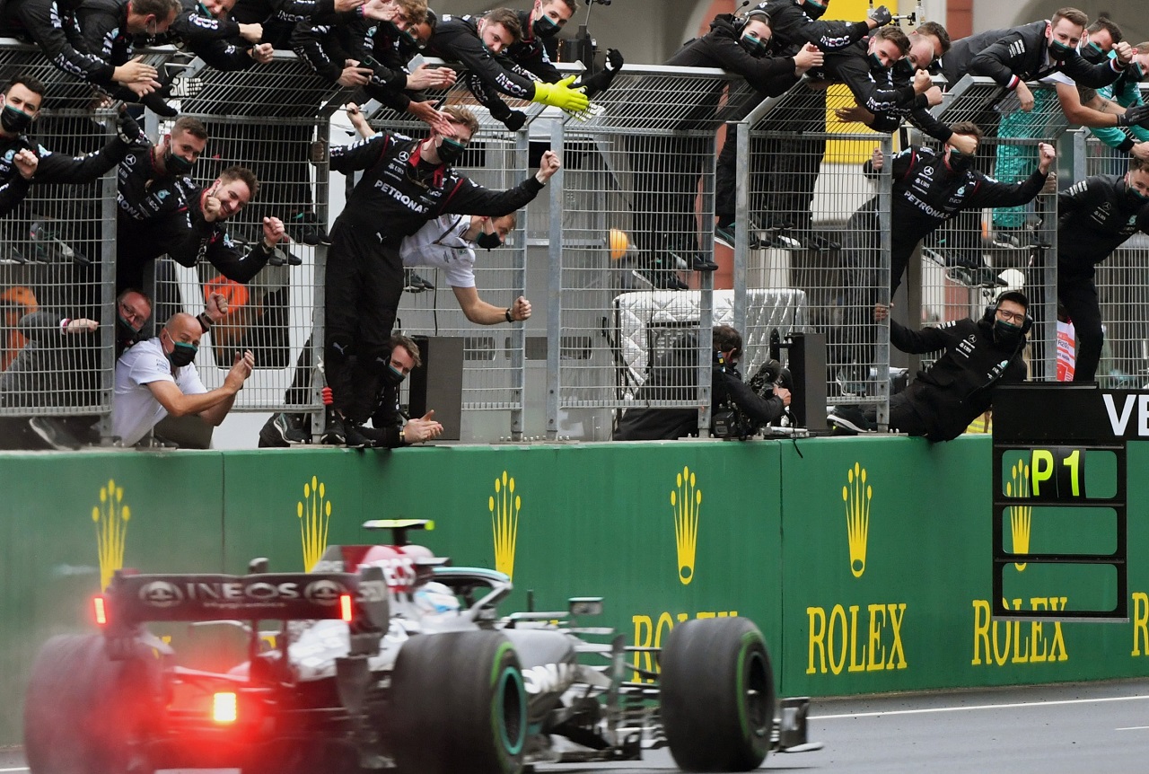 Valtteri Bottas vuelve a la victoria