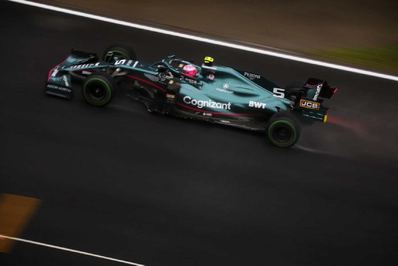 Aston Martin y la idea del motor propio para 2026