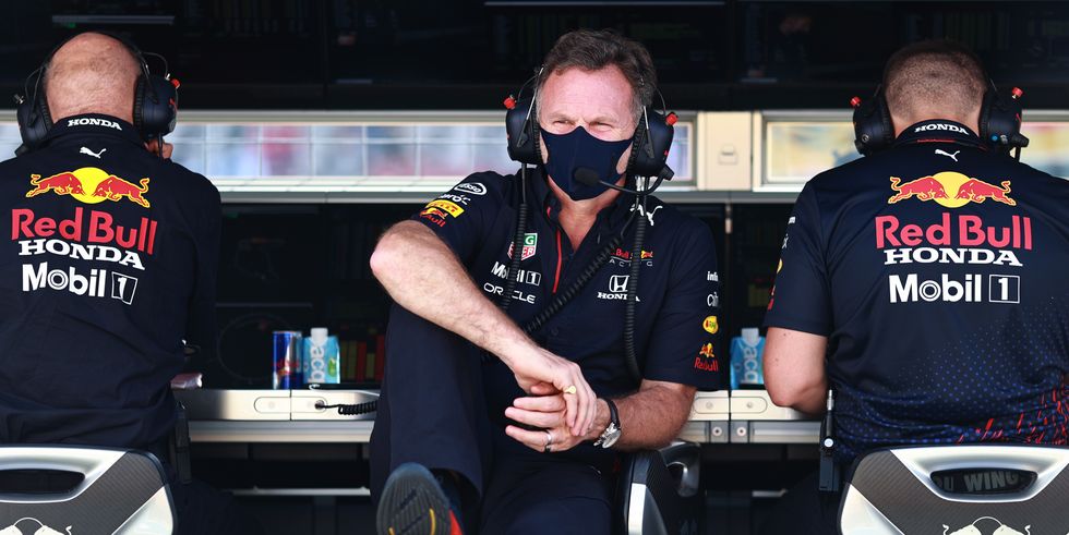 Horner: “Creo que Mercedes todavía tiene un poco en el bolsillo”