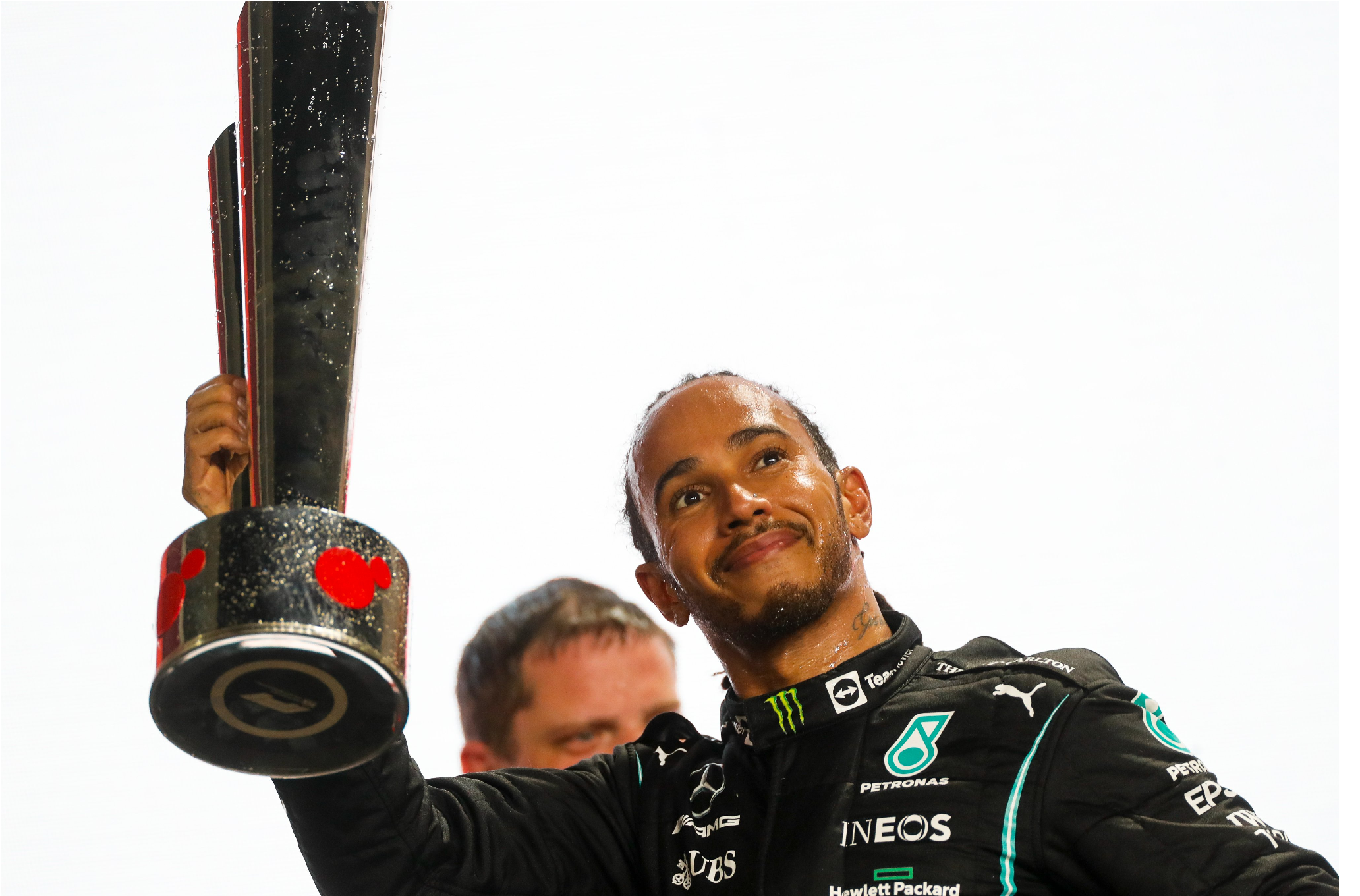 Lewis Hamilton triunfa en el Gran Premio de Qatar