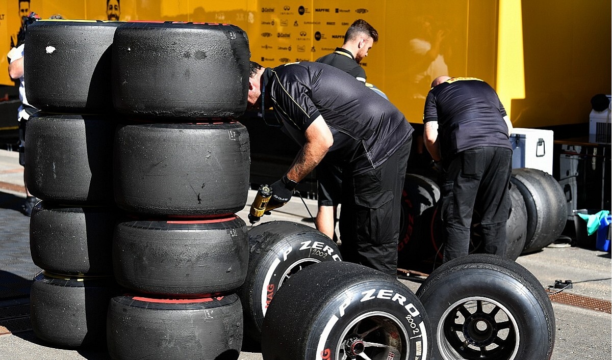 Pirelli, a ciegas, irá con la gama más dura