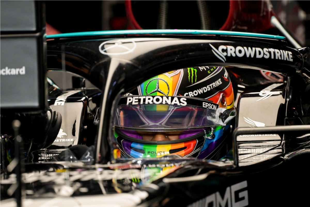 Lewis Hamilton consigue la pole en Qatar por casi medio segundo