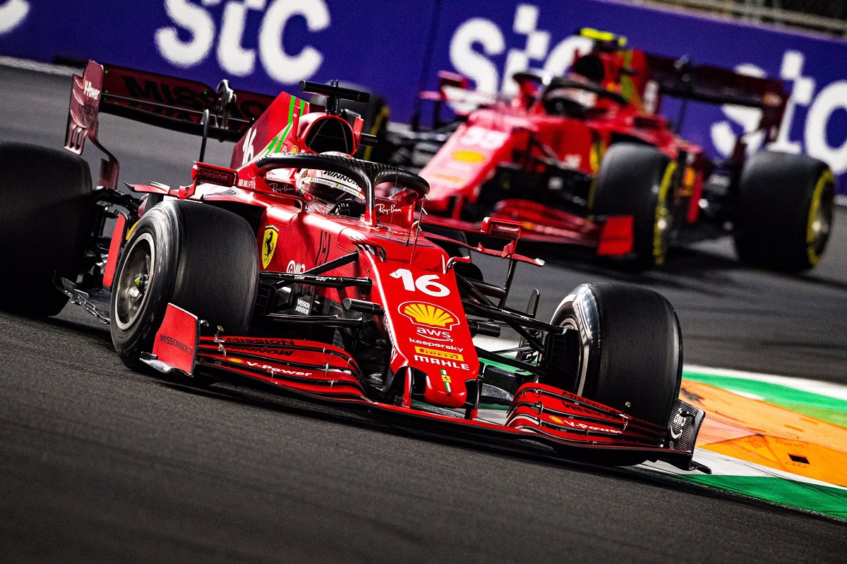 Ferrari depende de sí mismo para ser tercero en constructores
