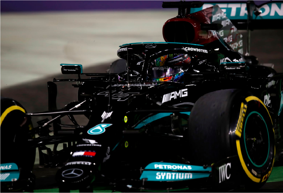 Lewis Hamilton es el más rápido del viernes en Arabia Saudita