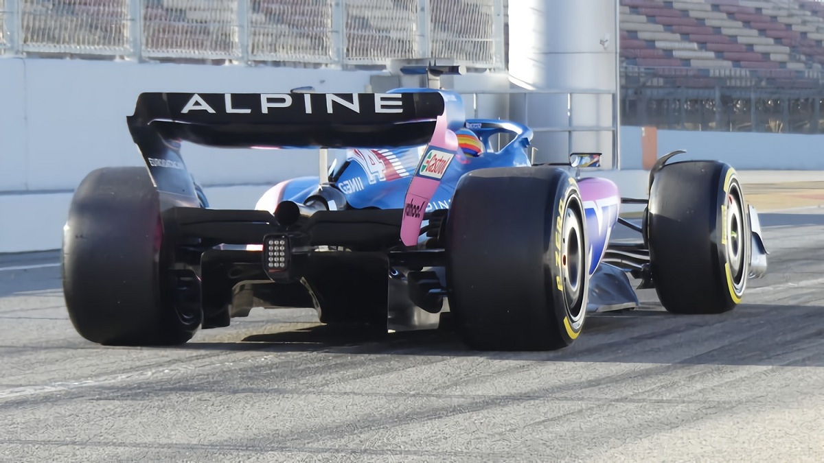 Alonso puso a rodar la esperanza francesa